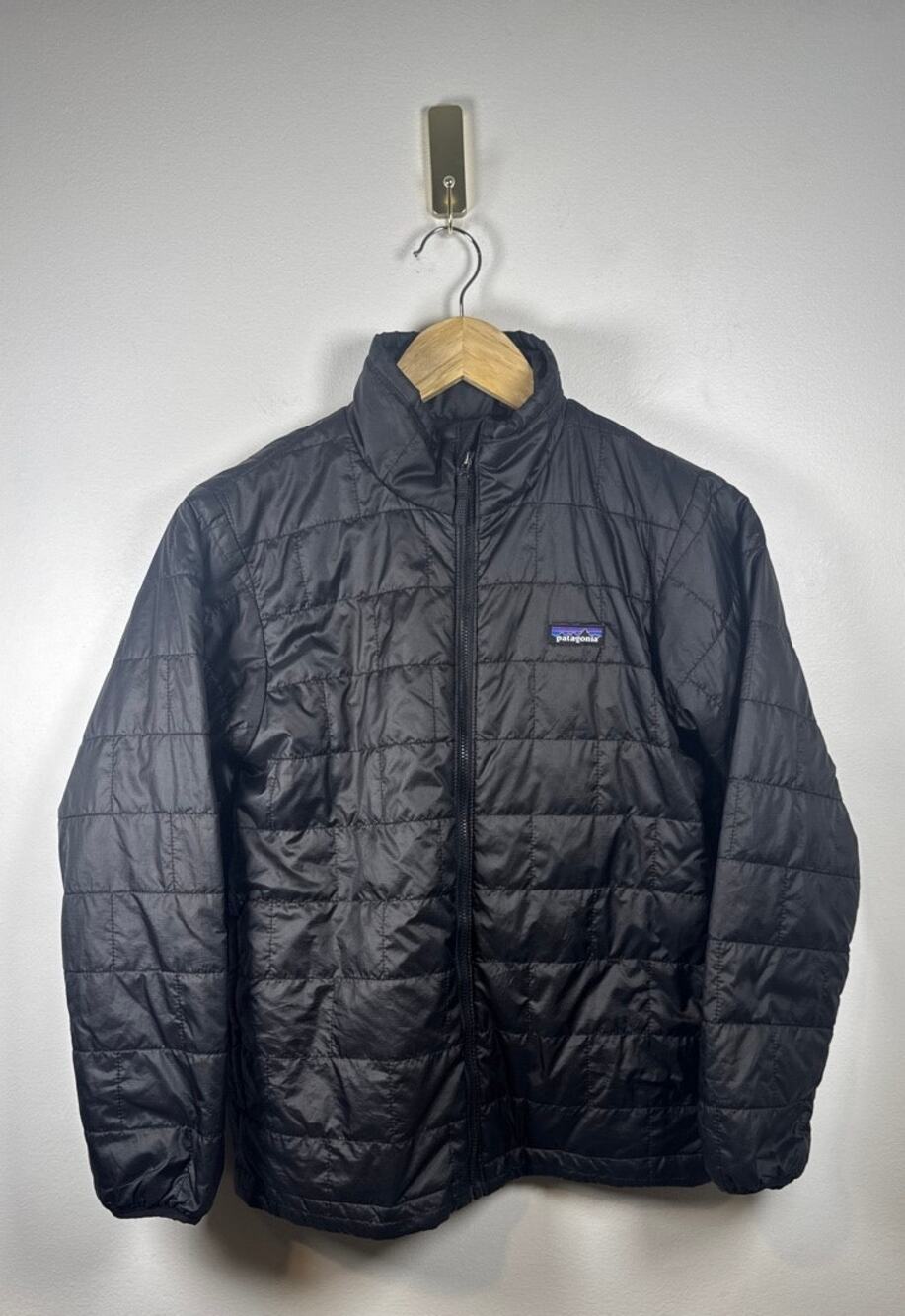Patagonia Kids/Youth Classic Nano Puff Jacket in Black, Size Large (12)